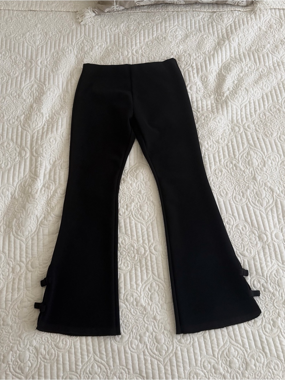 Zara Black Bow Ankle Detail Flare Leggings Pants Size Small